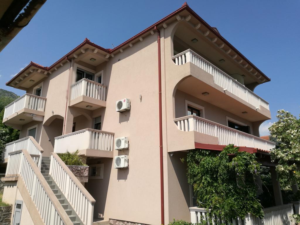 Vila Jadranka Apartments Herceg Novi Exteriér fotografie