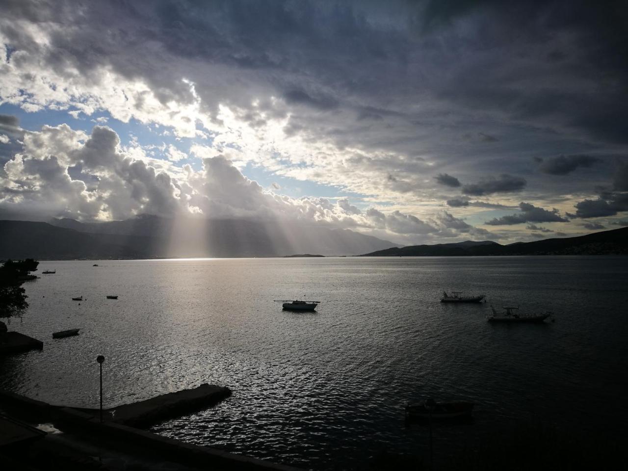 Vila Jadranka Apartments Herceg Novi Exteriér fotografie