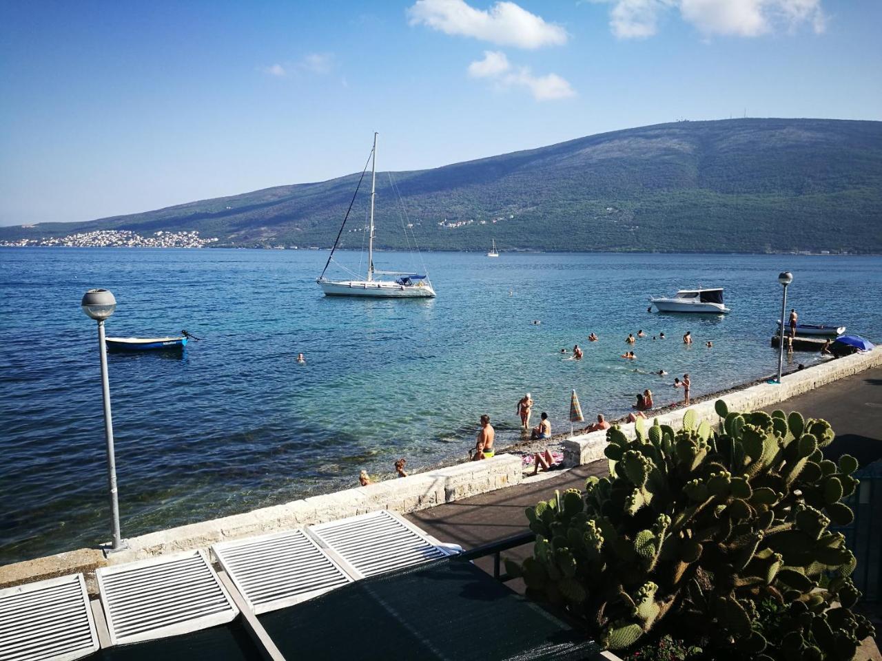 Vila Jadranka Apartments Herceg Novi Exteriér fotografie